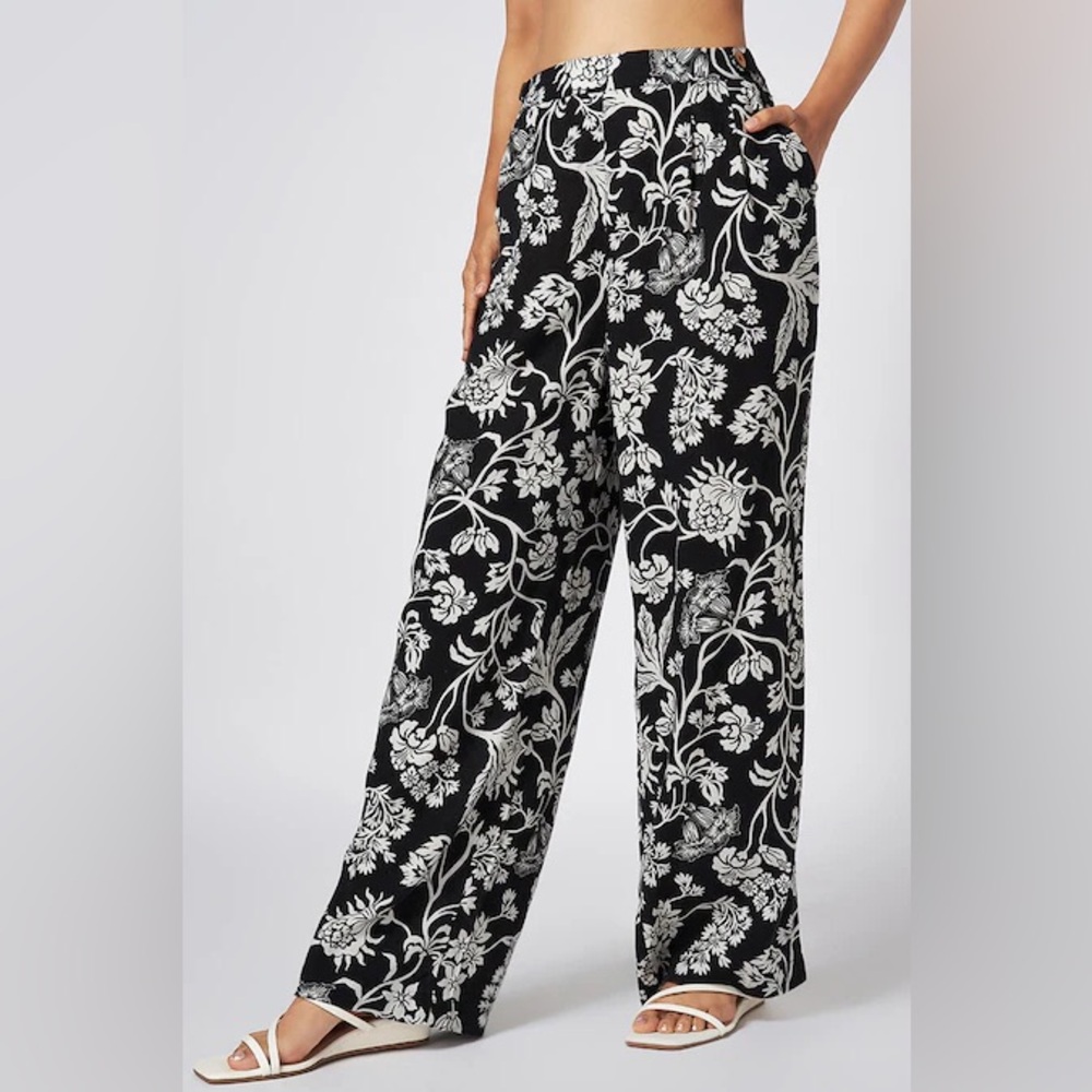 LOLA P Black and White Floral Wide Leg Women’s pants.